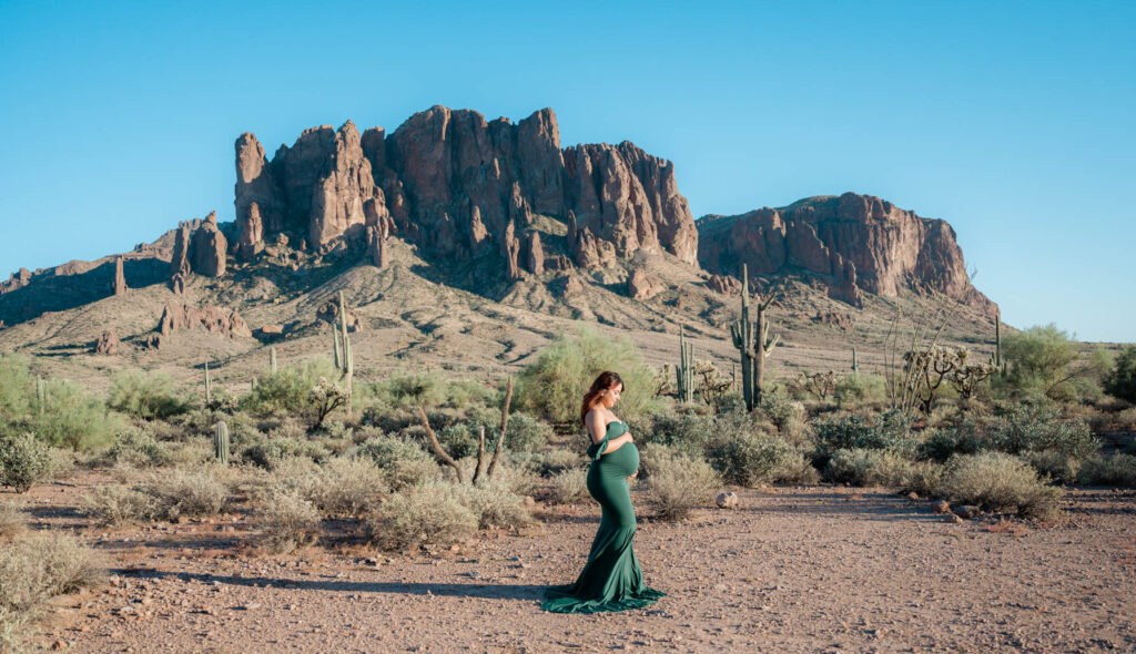 Arizona Maternity Photography in Lost Dutchman Supersition Mountains 