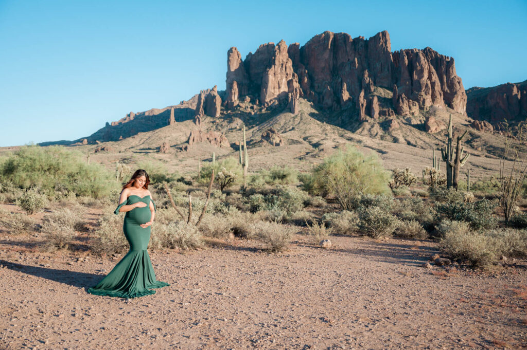 Arizona Family Photography in Lost Dutchman Supersition Mountains 